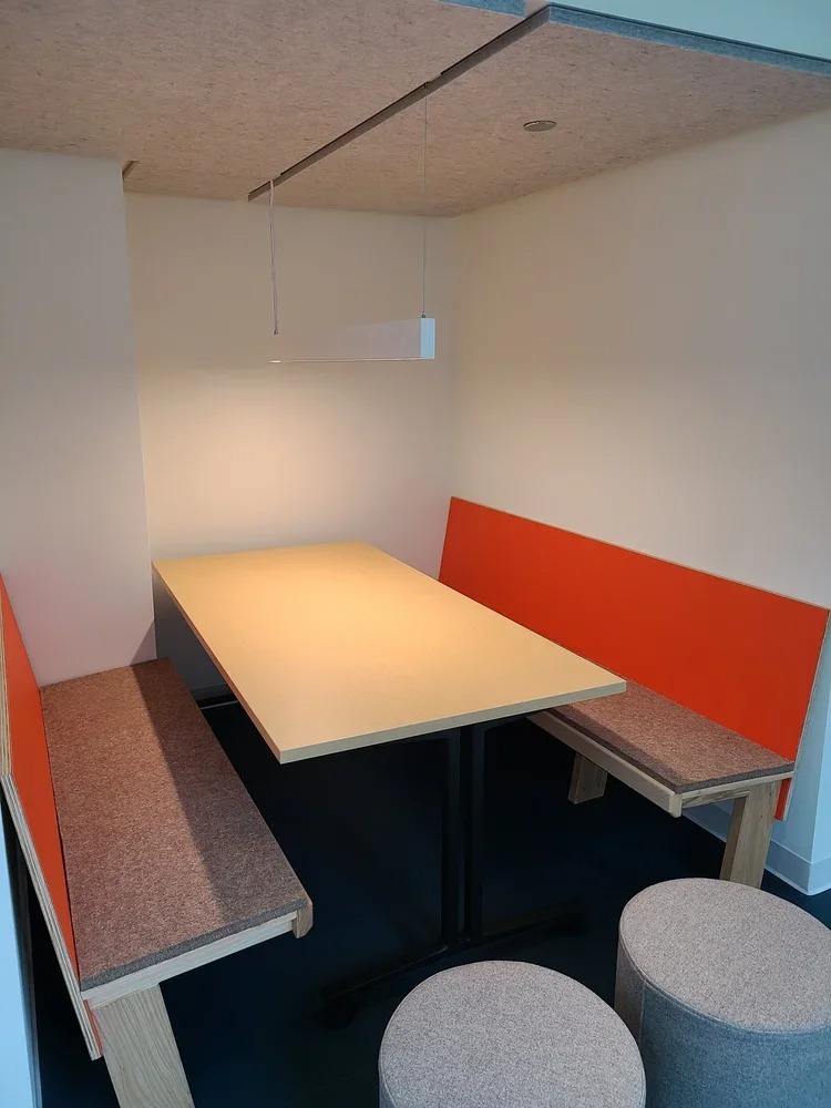 Listing Image0