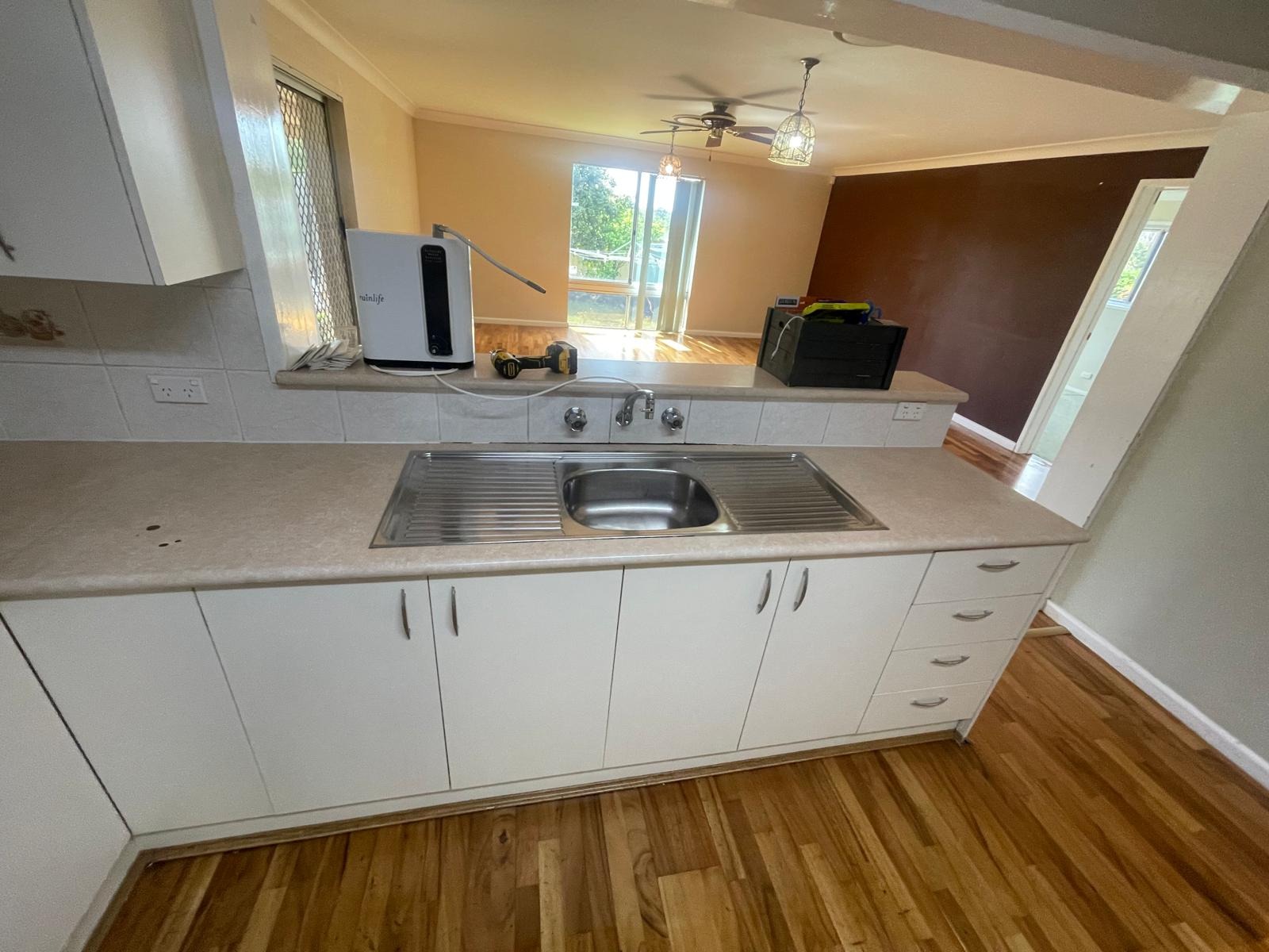 Listing Image7