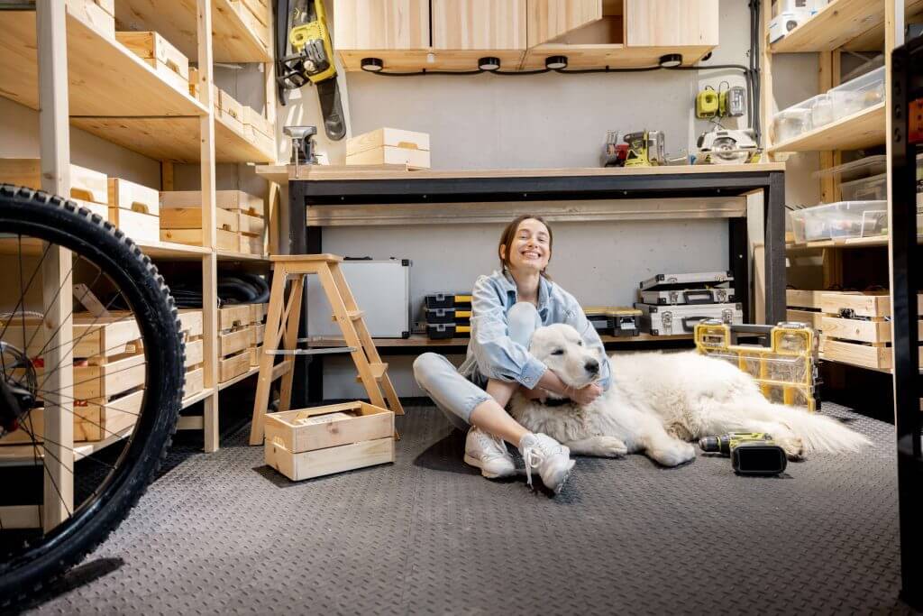 Listing Image1
