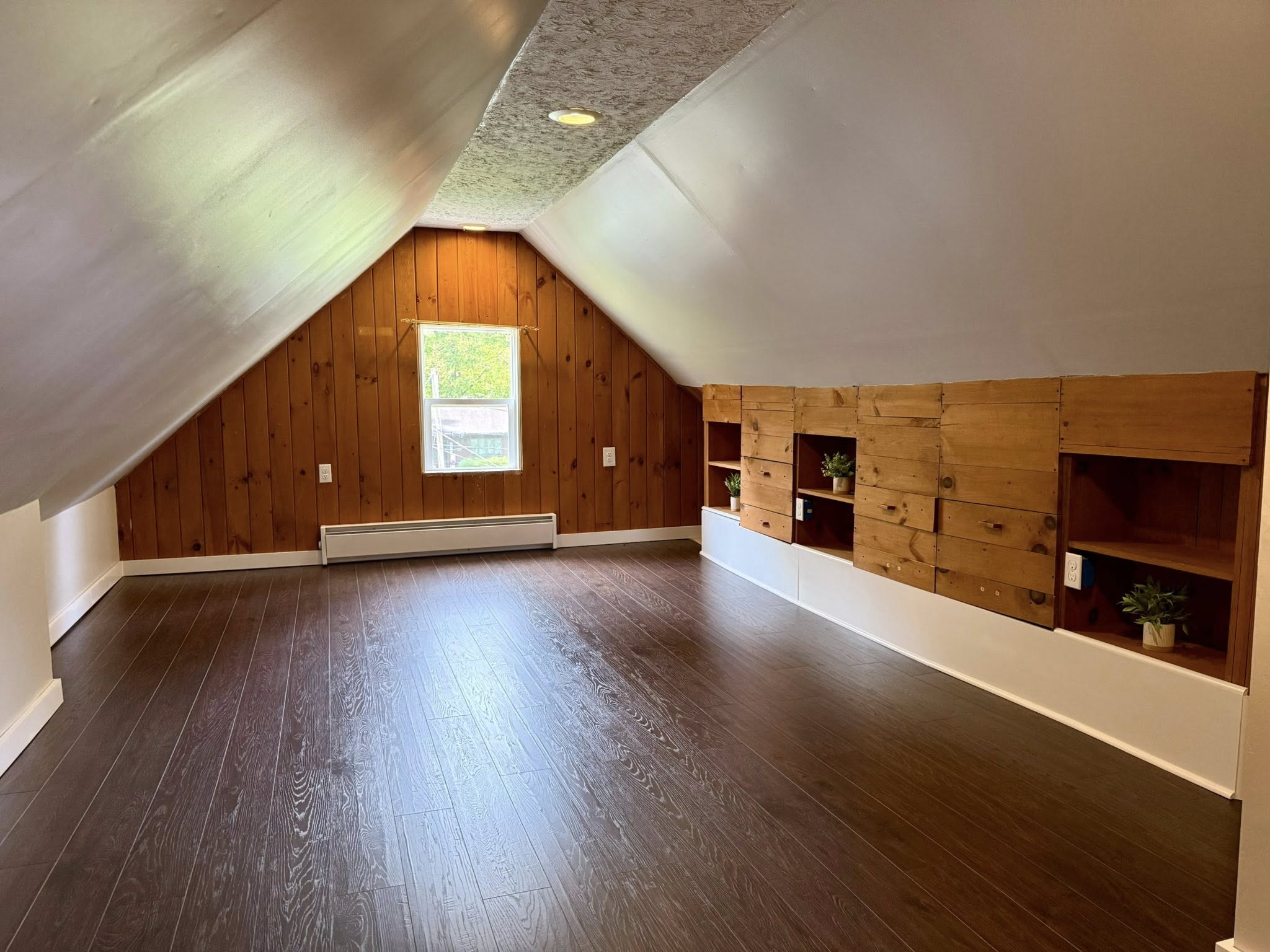 Listing Image5