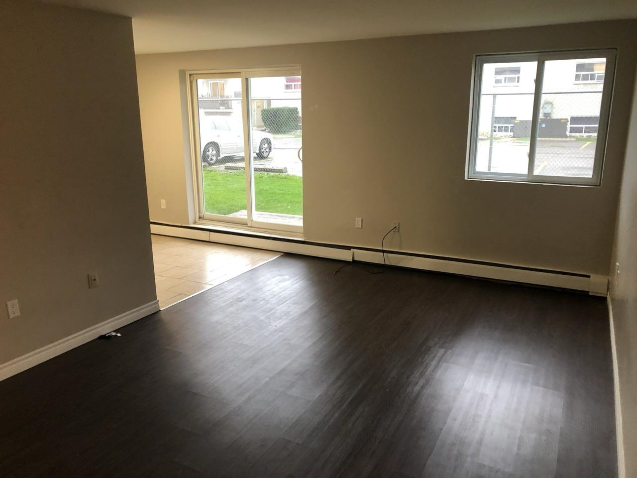 Listing Image1