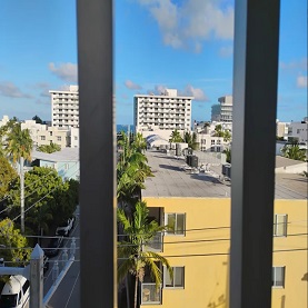 Listing Image1