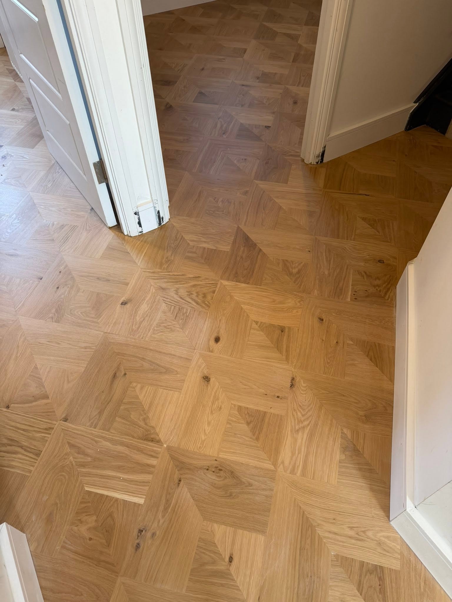 Listing Image1