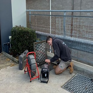 Listing Image0